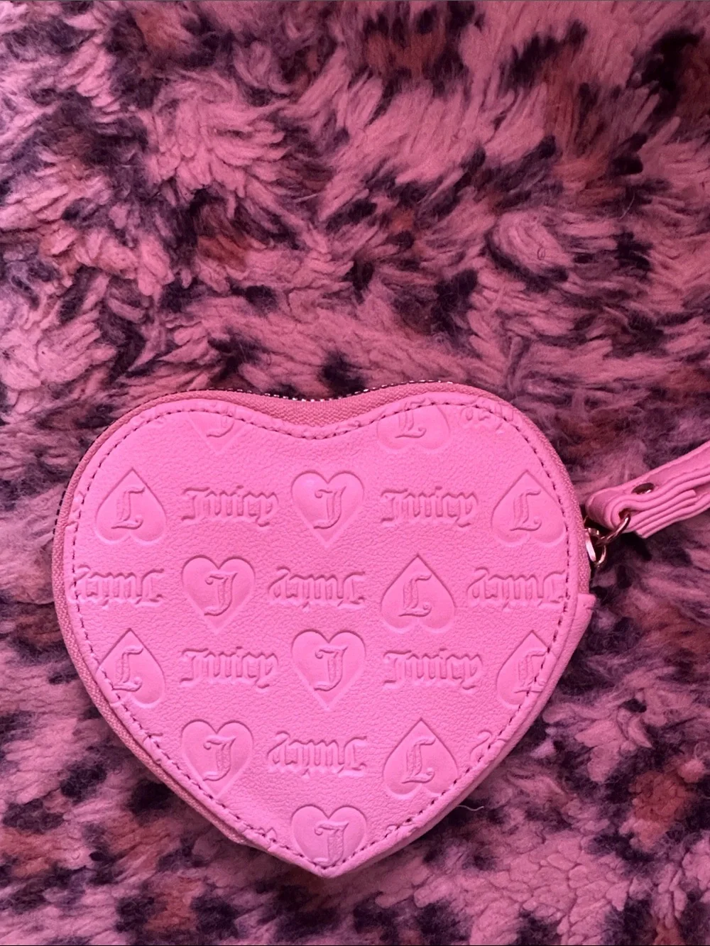 Juicy Couture Pink Heart Wristlet Change Purse